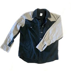 Wranglers Button Down!! Size L